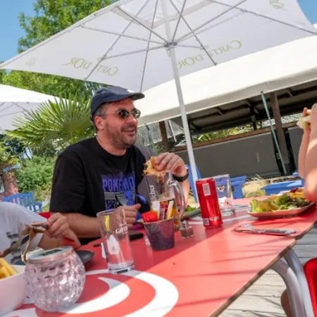 Mobil-home Cosy Avec Terrasse - 3 Pers. - Api-1-52-2130 Campingplatz